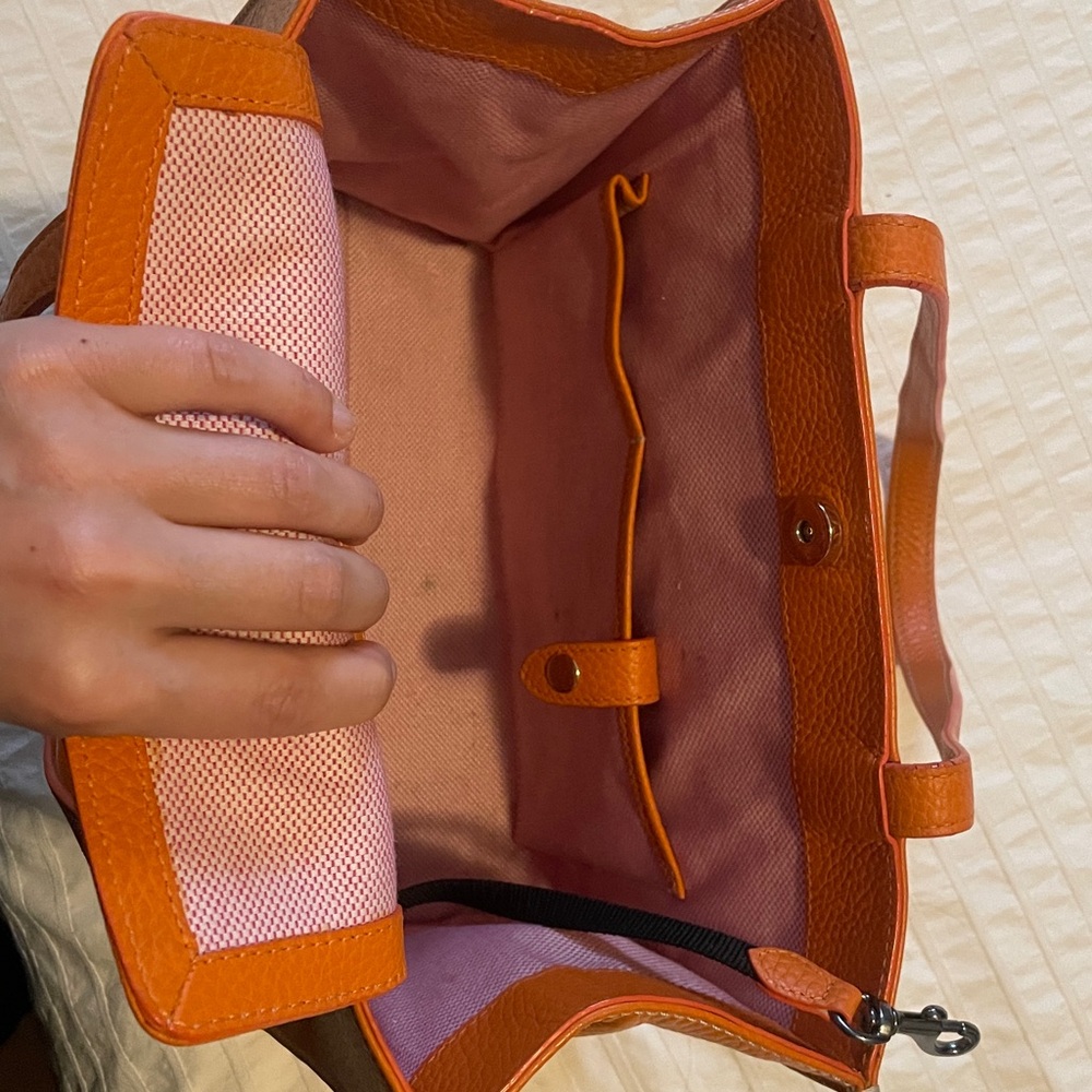 RARE Dooney and Bourke Orange Leather Shoulder Bag - Picture 12 of 12